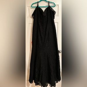 Morilee Madeleine Gardner floor length beaded evening gown black size 26